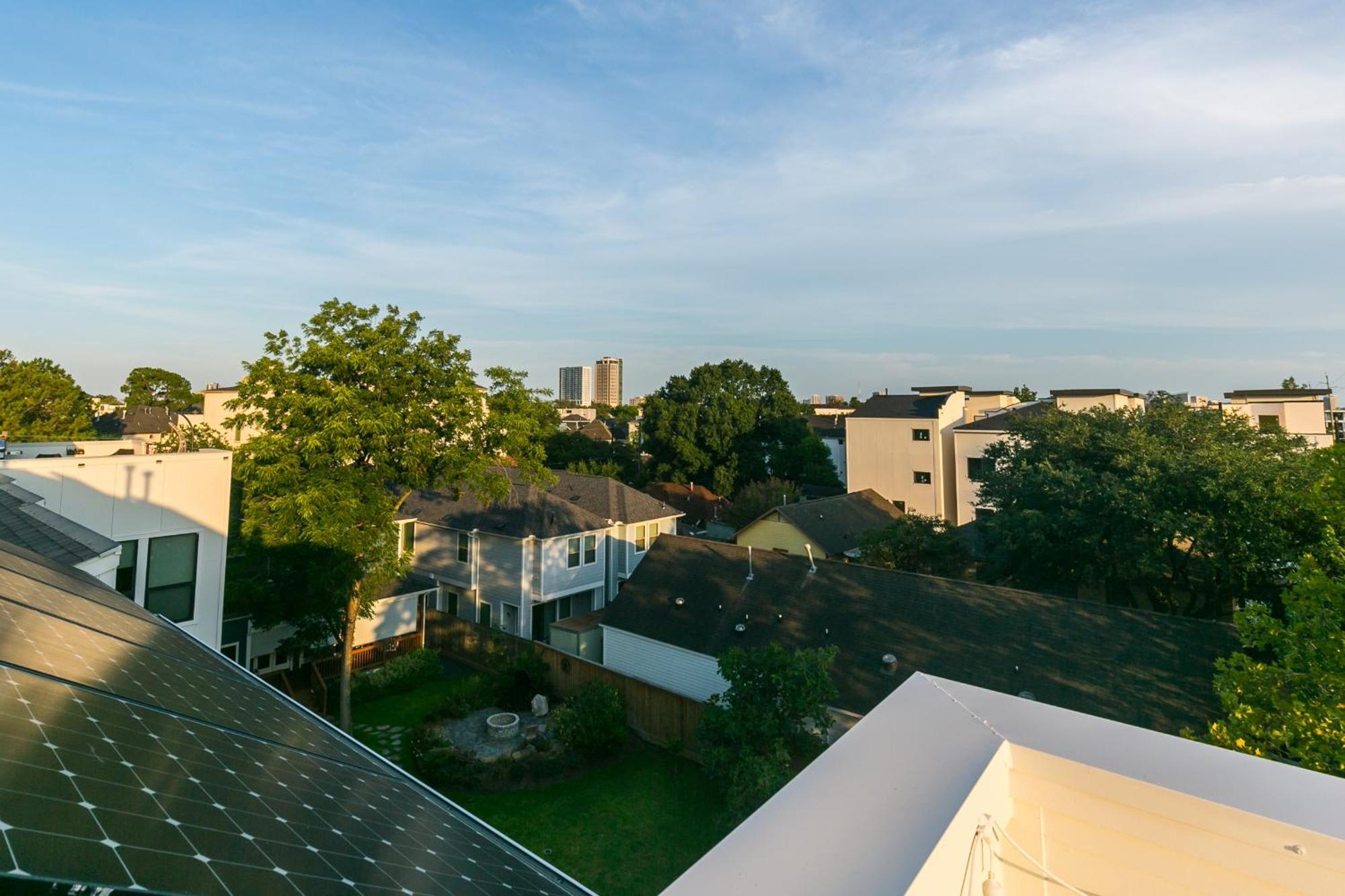 Montrose Guesthouse Suites By Dunyha Houston Dış mekan fotoğraf